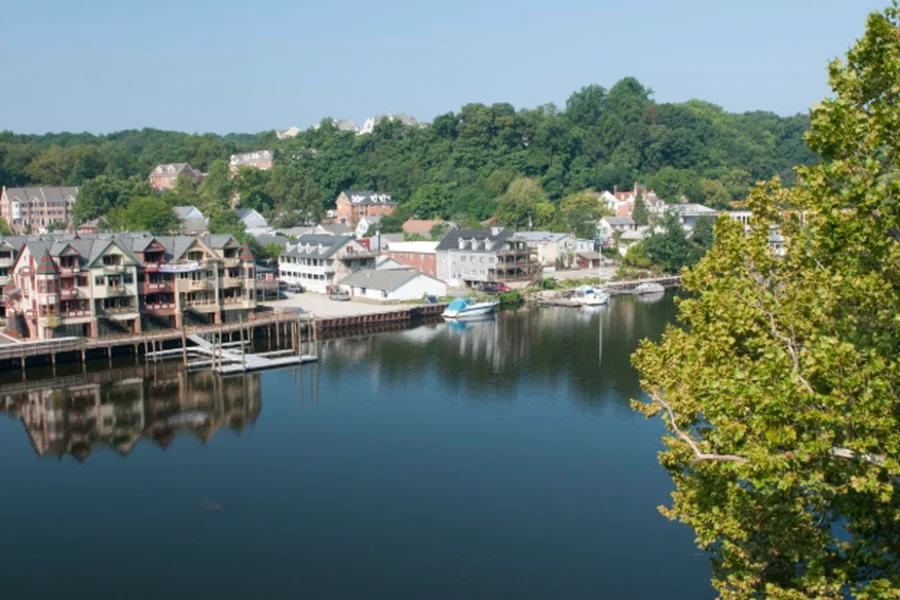 Best Occoquan River Restaurants for Fresh Cocktails and Views Occoquan River