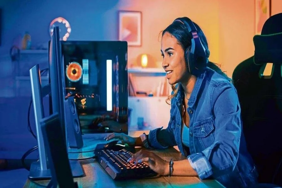 Digital Battlegrounds and Virtual Bonds: The Expanding Universe of Online Gaming Online Gaming