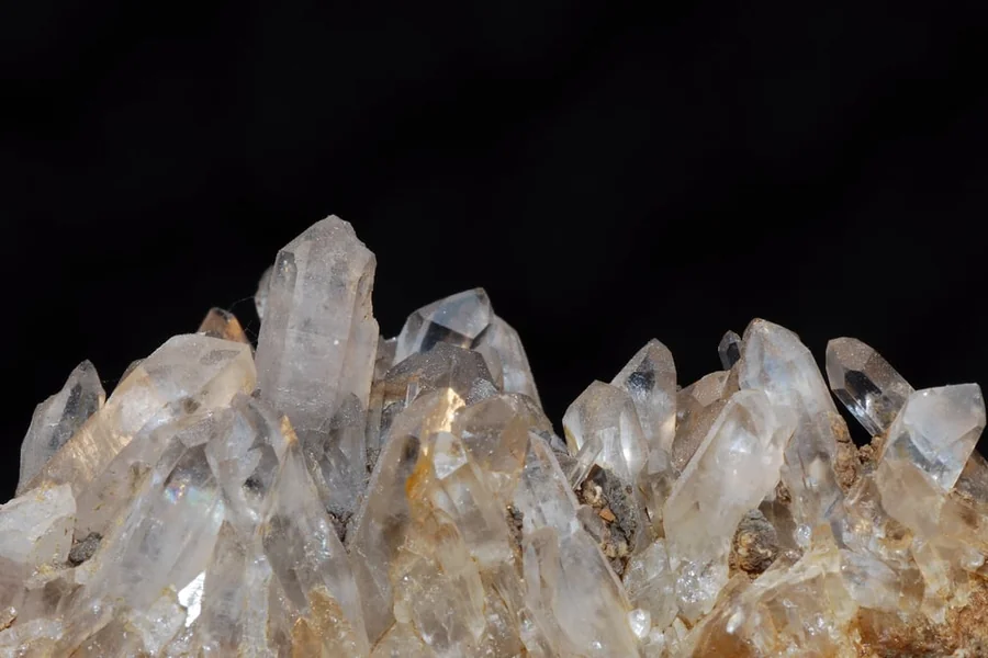Exploring the Unique Properties and Applications of Fused Quartz Fused Quartz