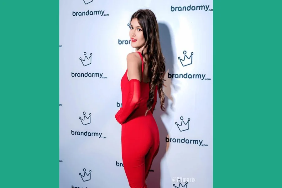Jenny Popach Age: Biography, TikTok Career, Lifestyle, and Fame Jenny Popach Age