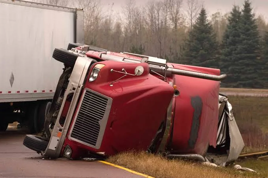 Truck Accident in Washington, DC: Injury Case Essentials Truck Accident