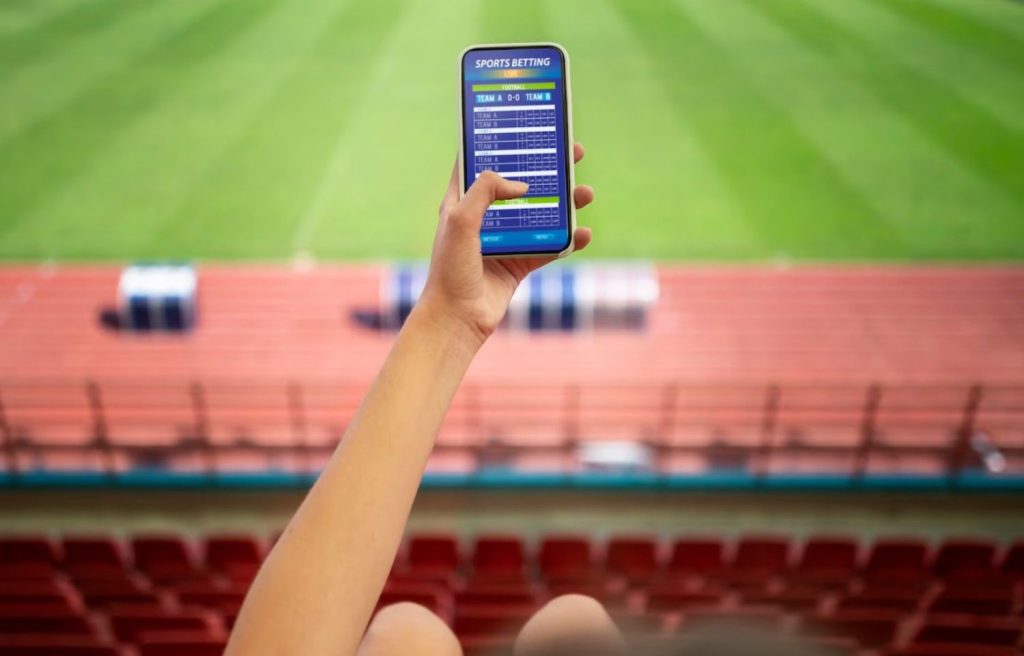 How Online Platforms Are Making Cricket More Interactive for Fans