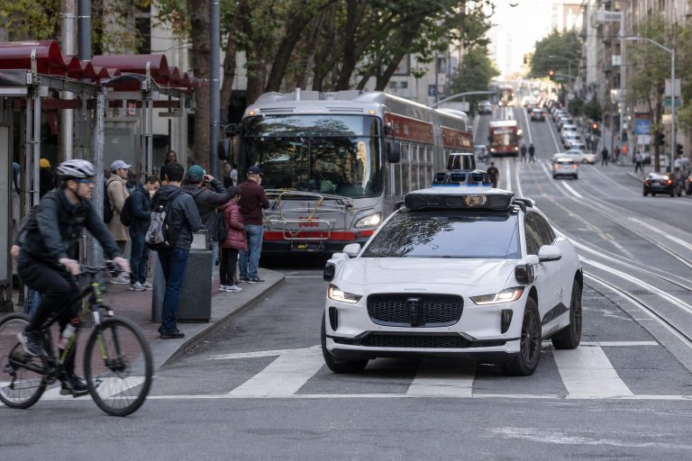 How Autonomous Mobility Could Reshape Everyday Travel in San Francisco, California